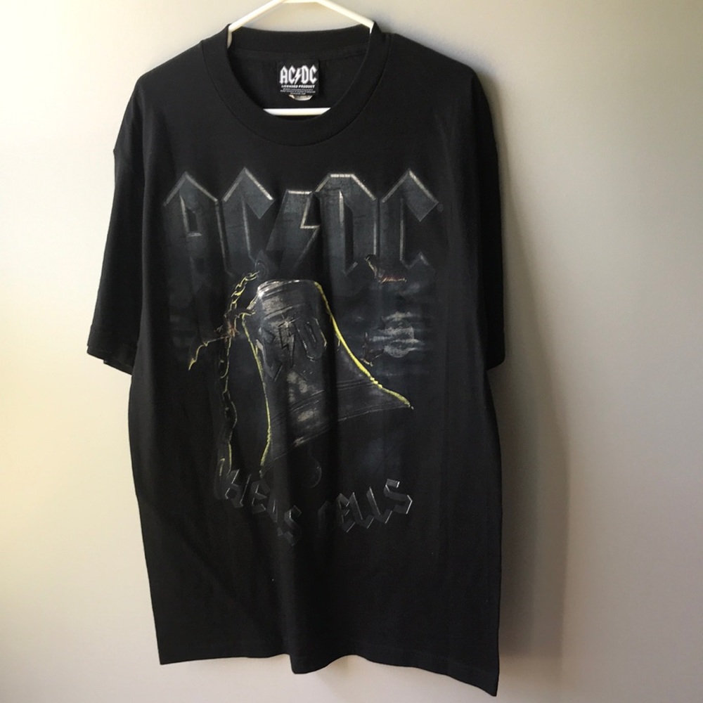 AC/DC Hells Bells tshirt size large